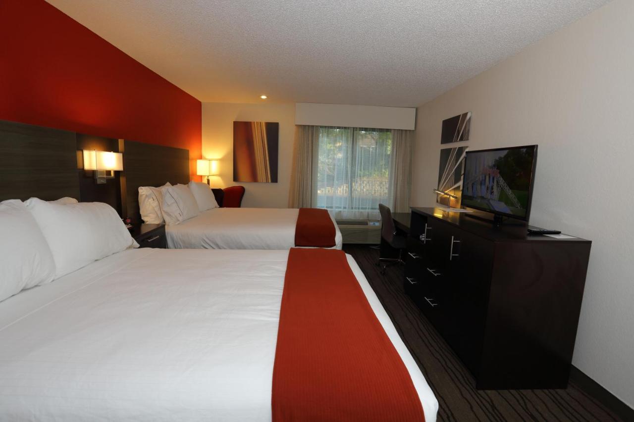 Holiday Inn Express Brentwood-South Cool Springs By Ihg Exterior foto