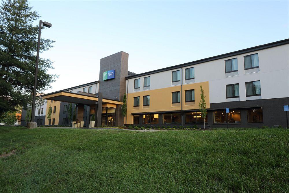 Holiday Inn Express Brentwood-South Cool Springs By Ihg Exterior foto